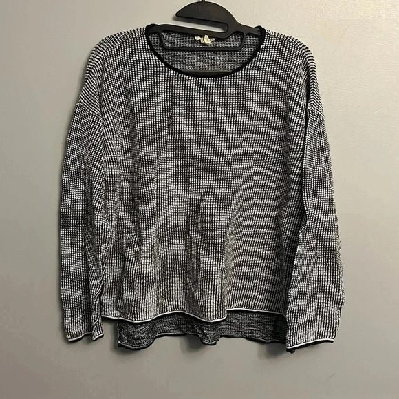 Women’s Eileen Fisher Boxy Textured Linen & Cotton Blend Sweater Size S/P - Picture 1 of 6